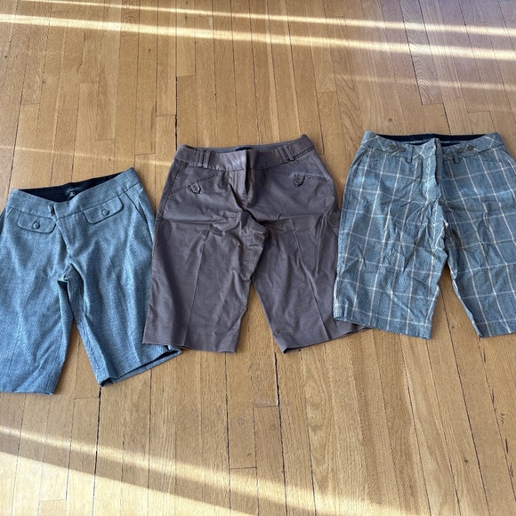 Bundle Of 3 Bermuda Shorts Bottoms - Picture 1 of 4